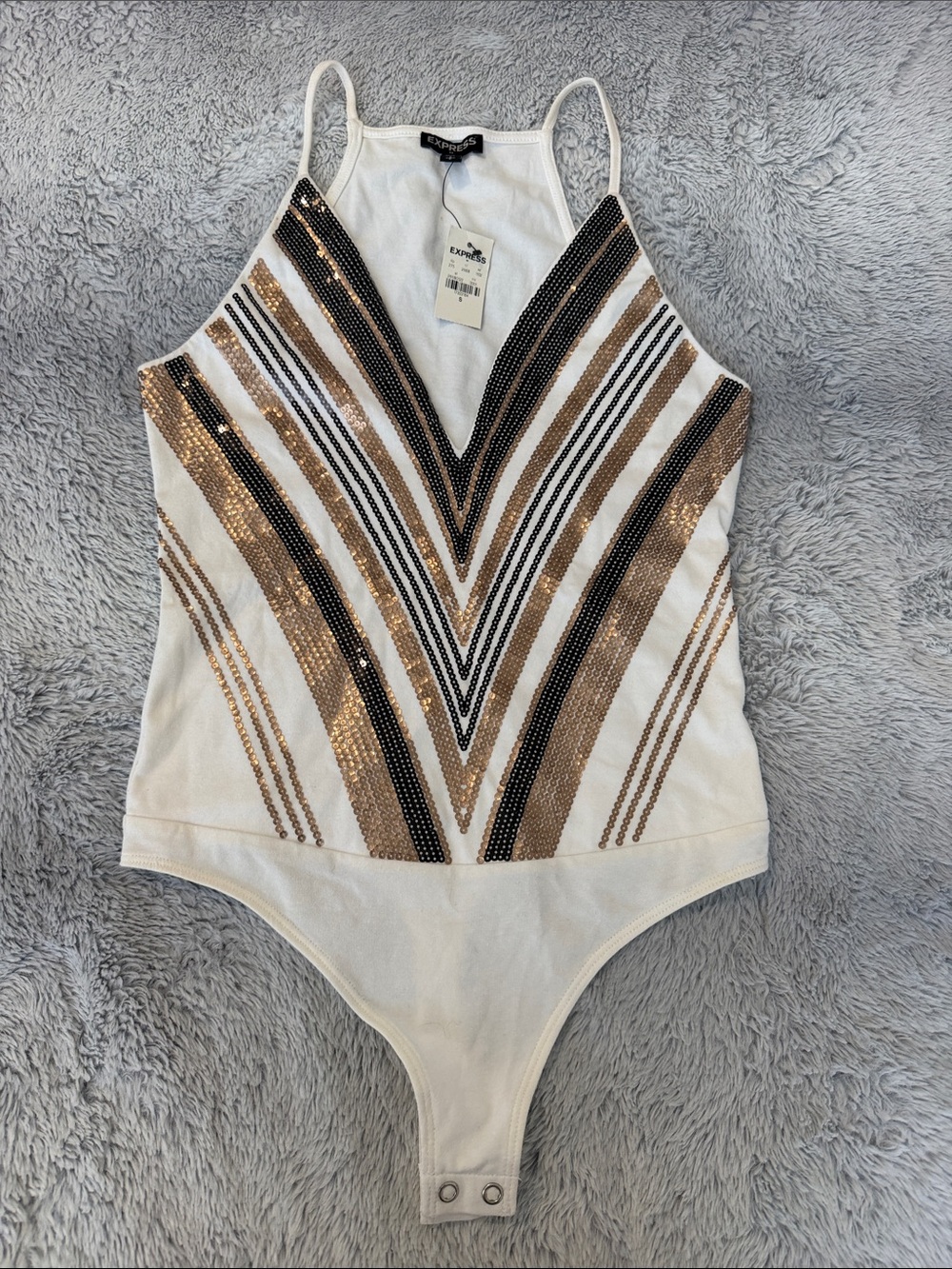 Express White Sequin-Embellished V-Neck Bodysuit with Gold and Black Accents
